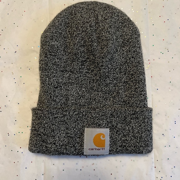 Carhartt Accessories - Carhartt Black and White Cuffed Beanie
